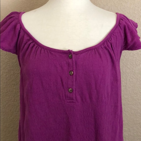 Old Navy Purple Button Flutter-Sleeve Top - Picture 2 of 3